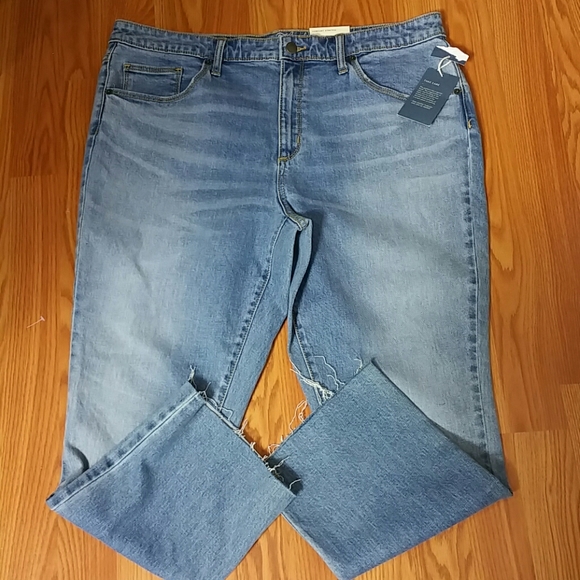 Universal tread Women Size 16 Hi-rise boot crop - Picture 2 of 7